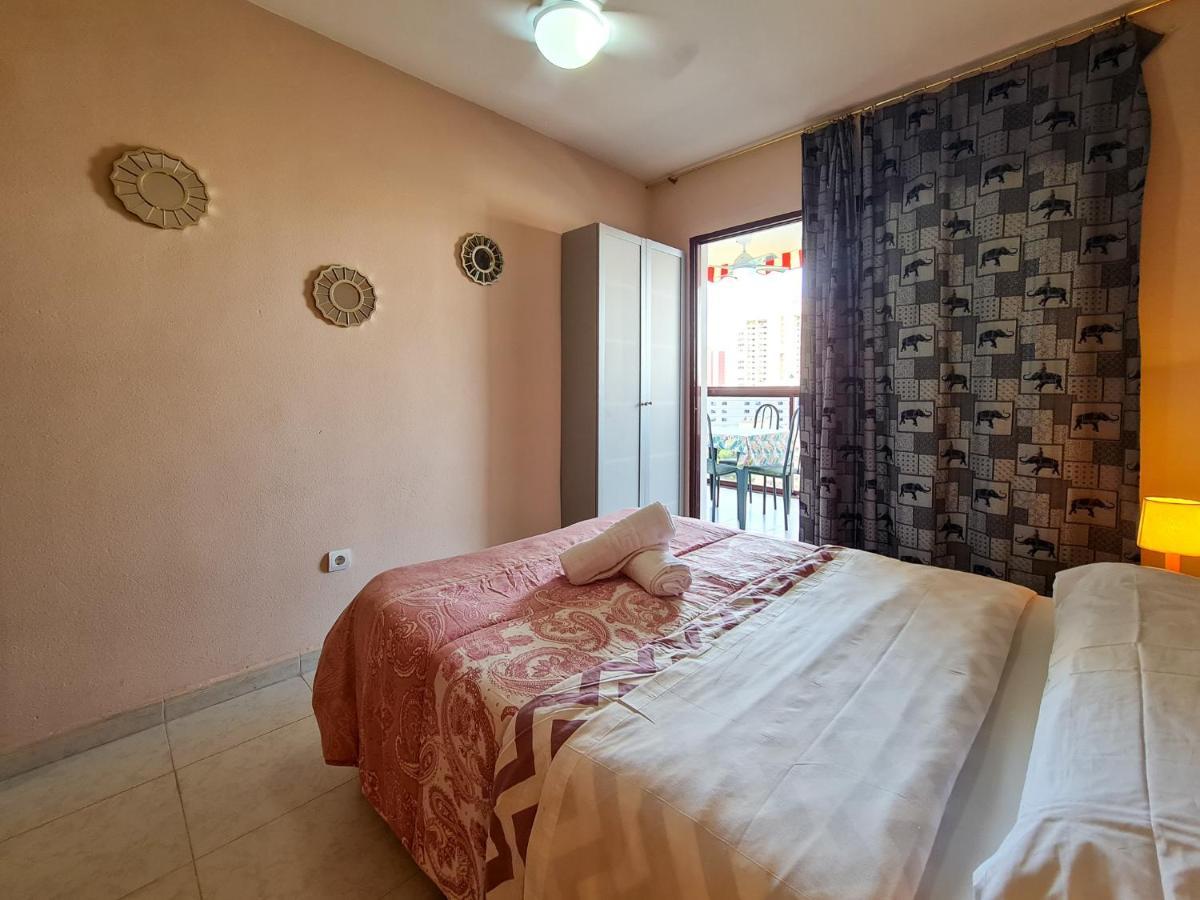Apartamento Completo Gemelos XV เบนิดอร์ม ภายนอก รูปภาพ